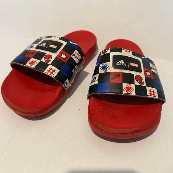 Adidas x Disney Kids Size 4 Adilette Comfort Spider-Man Slide Sandals Casual - Picture 9 of 11